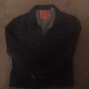 Patched men’s Levi jacket